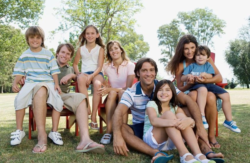 Why Spending Time With friends and family good for health?