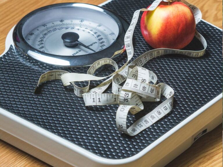 Understanding the Role of Hormones in Weight Gain