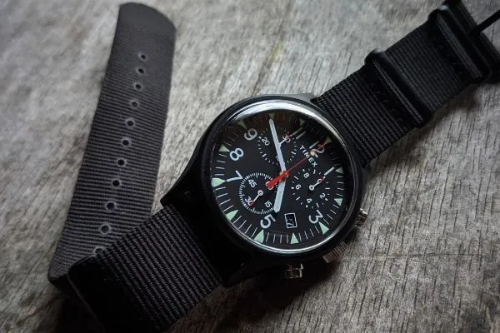chronograph-watch chronograph-watch